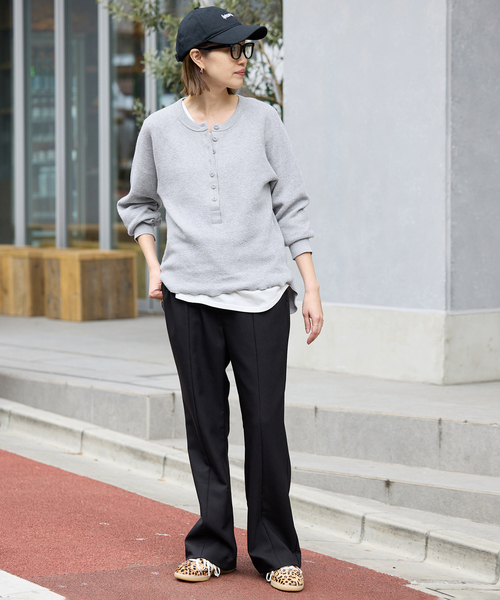 SLOBE IENA（スローブイエナ）の「《WEB限定カラー有り/追加》Wフェイスジャージヘンリープルオーバー（Tシャツ/カットソー・レディース・ピンク系その他/ライトグレー/ベージュ/ネイビー・FREE）」の22枚目の写真