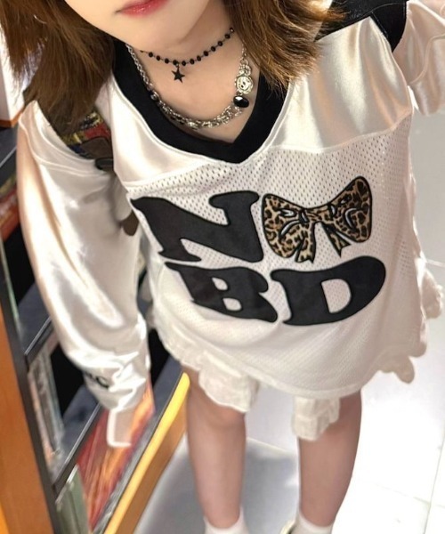 ViViDAY(ビビデー)の「フロントレオパードリボン柄&英字ロゴ ビッグシルエット 透けロンT(Tシャツ/カットソー・レディース・ブラック/ホワイト・M)」の17枚目の写真