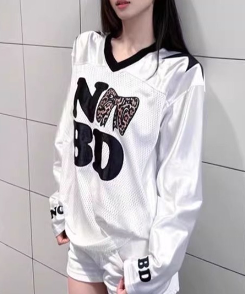 ViViDAY(ビビデー)の「フロントレオパードリボン柄&英字ロゴ ビッグシルエット 透けロンT(Tシャツ/カットソー・レディース・ブラック/ホワイト・M)」の3枚目の写真