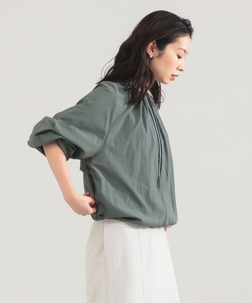 Demi-Luxe BEAMS（デミルクス ビームス）の「AK+1 / エアリー ナイロン ブルゾン（ブルゾン・レディース・グリーン系その他5/ホワイト・ONE SIZE）」の20枚目の写真