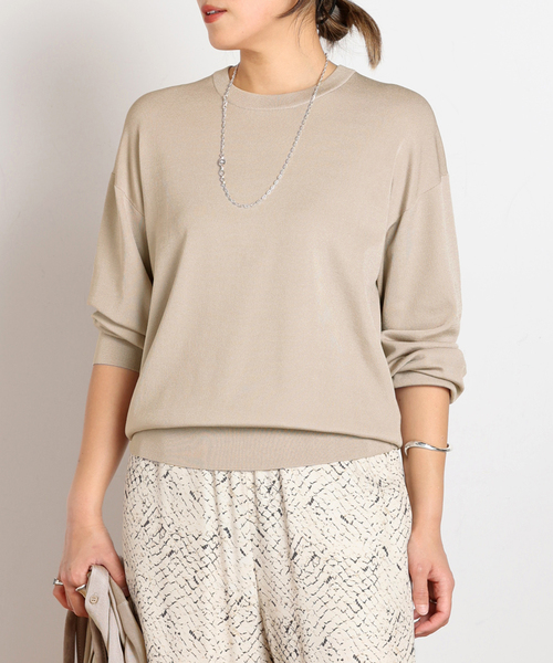 AP STUDIO（エーピーストゥディオ）の「Demure クルーネックニット（ニット/セーター・レディース・ベージュ/キャメル/ブラック・FREE）」の2枚目の写真