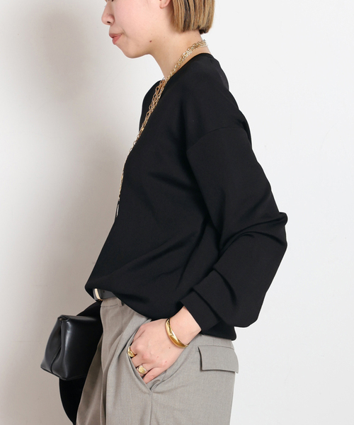 AP STUDIO（エーピーストゥディオ）の「Demure クルーネックニット（ニット/セーター・レディース・ベージュ/キャメル/ブラック・FREE）」の9枚目の写真