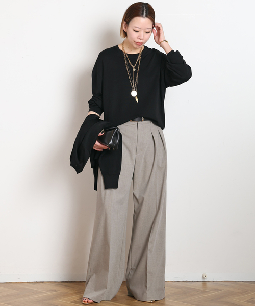 AP STUDIO（エーピーストゥディオ）の「Demure クルーネックニット（ニット/セーター・レディース・ベージュ/キャメル/ブラック・FREE）」の11枚目の写真