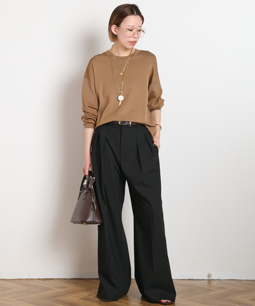 AP STUDIO（エーピーストゥディオ）の「Demure クルーネックニット（ニット/セーター・レディース・ベージュ/キャメル/ブラック・FREE）」の16枚目の写真