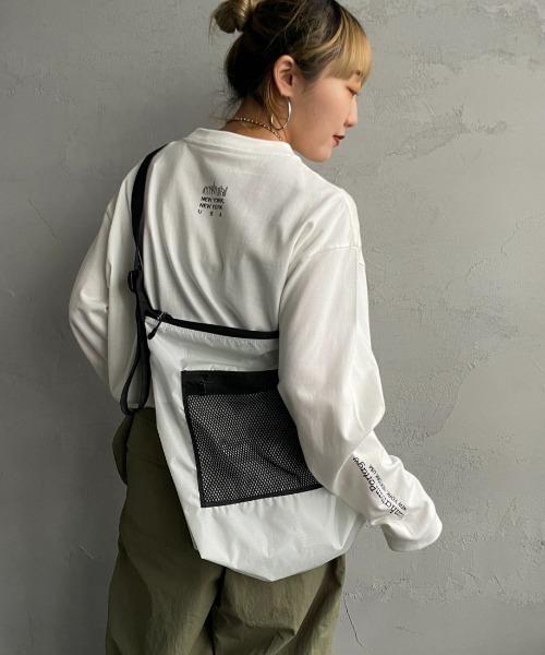 Manhattan Portage（マンハッタンポーテージ）の「[MANHATTAN PORTAGE/マンハッタンポーテージ] ワンポイント スカイラインロゴ  ロングスリーブTシャツ（Tシャツ/カットソー・レディース・ホワイト/ブラック/グレー・M/L/XL）」の12枚目の写真