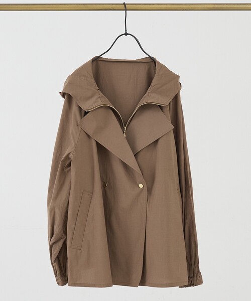 collex（コレックス）の「レイヤード風ジップアップコート（トレンチコート・レディース・アイボリー/ブラウン・フリー）」の7枚目の写真