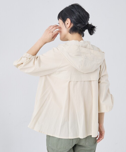 collex(コレックス)の「レイヤード風ジップアップコート(トレンチコート・レディース・アイボリー/ブラウン・フリー)」の13枚目の写真