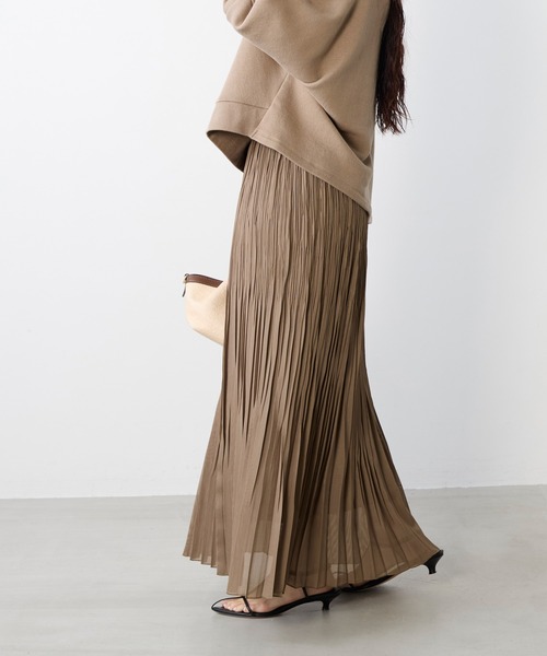 MICA&DEAL(マイカ&ディール)の「カラミプリーツロングスカート(スカート・レディース・ベージュ/ブラック・FREE)」の11枚目の写真