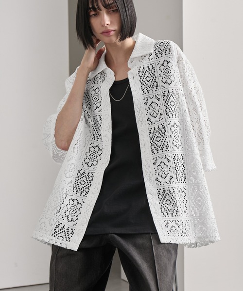 cussil(クシル)の「【cussil/クシル】 ルーズシルエットクロシェレースレギュラーカラー半袖シャツ(シャツ/ブラウス・メンズ・ホワイト/ブラック・L/M/S)」の4枚目の写真