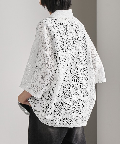 cussil(クシル)の「【cussil/クシル】 ルーズシルエットクロシェレースレギュラーカラー半袖シャツ(シャツ/ブラウス・メンズ・ホワイト/ブラック・L/M/S)」の6枚目の写真