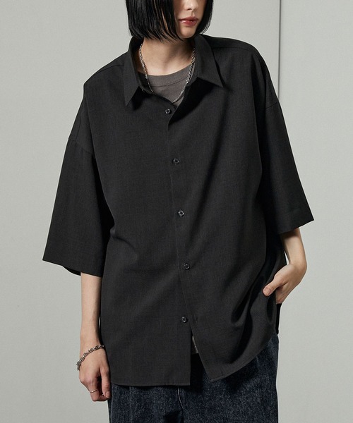 Alfred Alex(アルフレッドアレックス)の「【Alfred Alex】Dry-Touch Oversized Shirt / ドライポリツイル オーバーサイズ 半袖レギュラーカラーシャツ【セットアップ対応】(シャツ/ブラウス・メンズ・ネイビー系/グレー/スモークグレー/ライトグレー/ブラック系/スミクロ・S/M/L)」の10枚目の写真