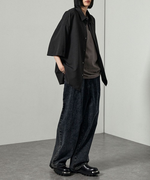 Alfred Alex(アルフレッドアレックス)の「【Alfred Alex】Dry-Touch Oversized Shirt / ドライポリツイル オーバーサイズ 半袖レギュラーカラーシャツ【セットアップ対応】(シャツ/ブラウス・メンズ・ネイビー系/グレー/スモークグレー/ライトグレー/ブラック系/スミクロ・S/M/L)」の19枚目の写真