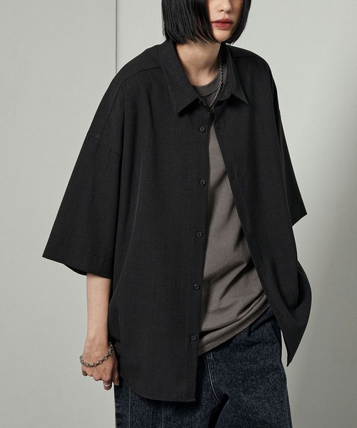 Alfred Alex(アルフレッドアレックス)の「【Alfred Alex】Dry-Touch Oversized Shirt / ドライポリツイル オーバーサイズ 半袖レギュラーカラーシャツ【セットアップ対応】(シャツ/ブラウス・メンズ・ネイビー系/グレー/スモークグレー/ライトグレー/ブラック系/スミクロ・S/M/L)」の22枚目の写真