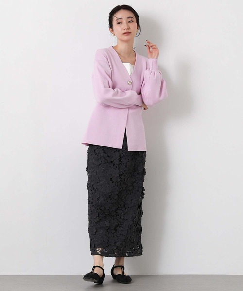 Gready Brilliant(グレディブリリアン)の「ペプラムGOLD釦Vネックカーデ(カーディガン/ボレロ・レディース・グレイッシュベージュ/ピンク・FREE)」の12枚目の写真