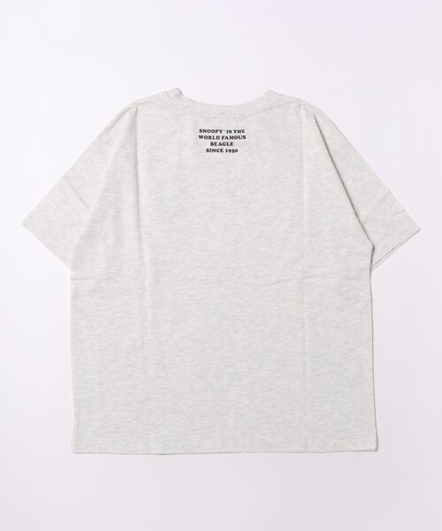 Honeys(ハニーズ)の「スヌーピー/Tシャツ(Tシャツ/カットソー・キッズ・オートミール/スミクロ/モカ/ピンク/オフホワイト・150cm/L/LL/M/S)」の7枚目の写真