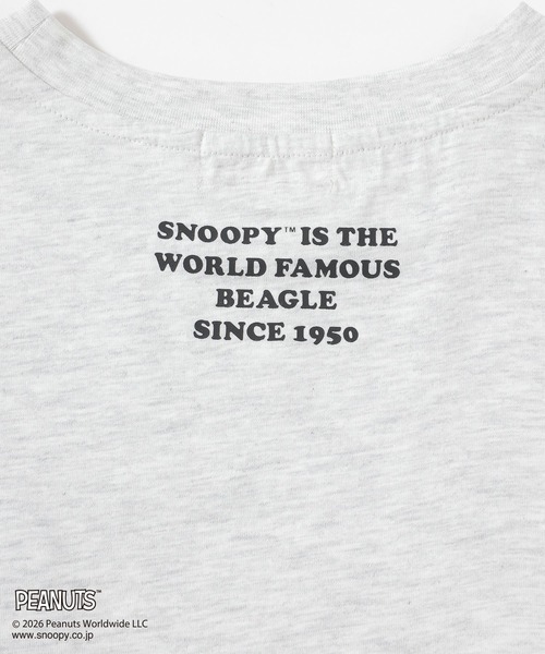Honeys(ハニーズ)の「スヌーピー/Tシャツ(Tシャツ/カットソー・キッズ・オートミール/スミクロ/モカ/ピンク/オフホワイト・150cm/L/LL/M/S)」の11枚目の写真