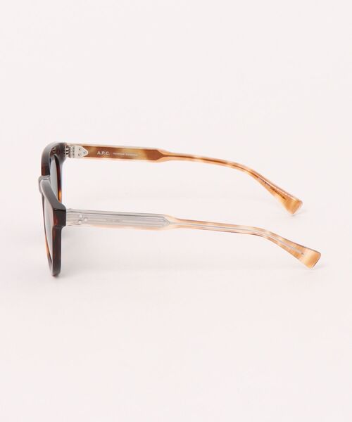 A.P.C.(アーペーセー)の「LES LOU(サングラス・メンズ・ブラウン系その他・ONESIZE)」の2枚目の写真