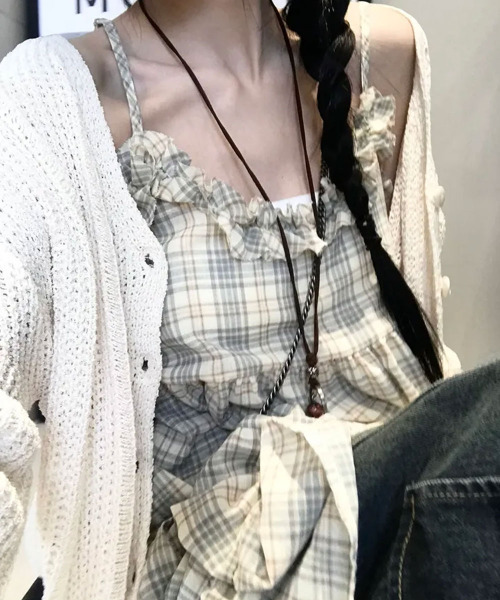 VIVID LADY(ビビッドレディー)の「チェック フリル キャミソールワンピース(ワンピース・レディース・イエロー/ピンク・FREE)」の17枚目の写真