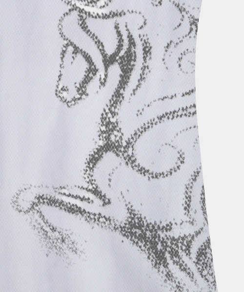 ETRE AU SOMMET(エトレオソメ)の「Side Cut-Out Mini One-Piece (White)(ワンピース・レディース・ホワイト・1/2)」の4枚目の写真