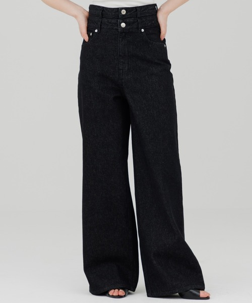 SENEE(セニー)の「layered wide straight denim(レイヤードワイドストレートデニム)(デニムパンツ・レディース・ブラック/ブルー・SMALL/MEDIUM)」の2枚目の写真