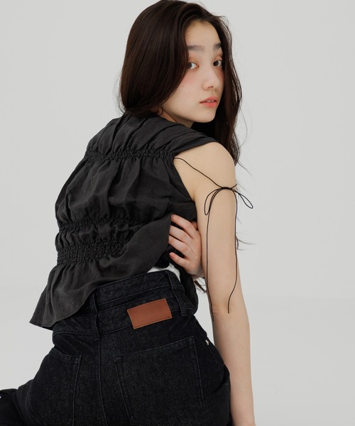 SENEE(セニー)の「layered wide straight denim(レイヤードワイドストレートデニム)(デニムパンツ・レディース・ブラック/ブルー・SMALL/MEDIUM)」の17枚目の写真