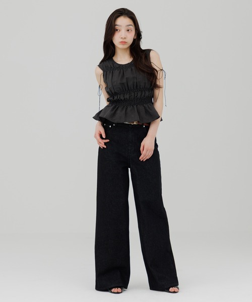 SENEE(セニー)の「layered wide straight denim(レイヤードワイドストレートデニム)(デニムパンツ・レディース・ブラック/ブルー・SMALL/MEDIUM)」の13枚目の写真