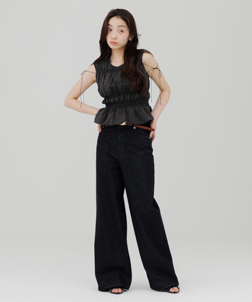 SENEE(セニー)の「layered wide straight denim(レイヤードワイドストレートデニム)(デニムパンツ・レディース・ブラック/ブルー・SMALL/MEDIUM)」の16枚目の写真