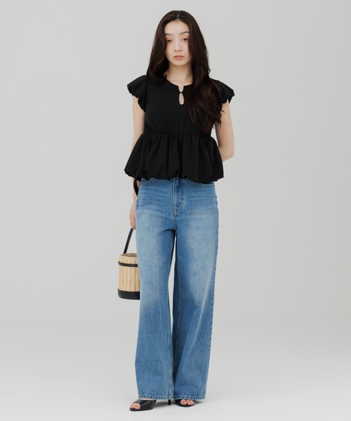 SENEE(セニー)の「layered wide straight denim(レイヤードワイドストレートデニム)(デニムパンツ・レディース・ブラック/ブルー・SMALL/MEDIUM)」の8枚目の写真