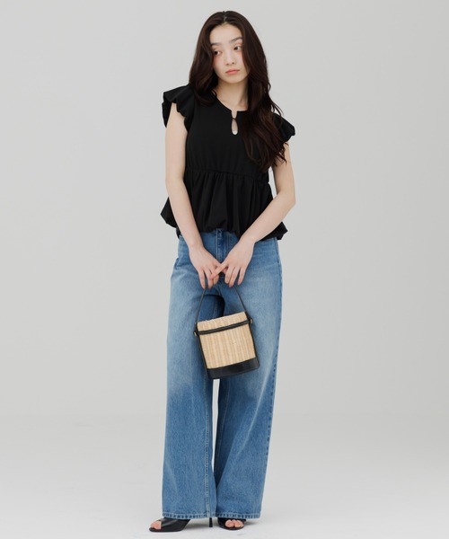 SENEE(セニー)の「layered wide straight denim(レイヤードワイドストレートデニム)(デニムパンツ・レディース・ブラック/ブルー・SMALL/MEDIUM)」の9枚目の写真