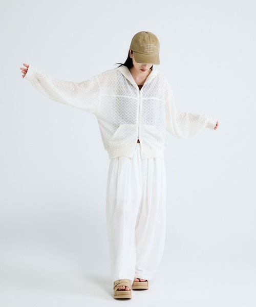 JEANASIS（ジーナシス）の「レースシアーZIPパーカーブルゾン/661793（パーカー・レディース・ライトブルー/ブラック/ホワイト・FREE）」の11枚目の写真