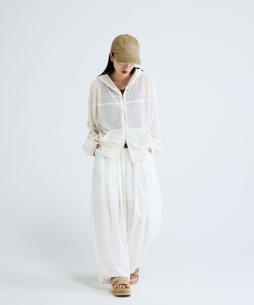 JEANASIS（ジーナシス）の「レースシアーZIPパーカーブルゾン/661793（パーカー・レディース・ライトブルー/ブラック/ホワイト・FREE）」の13枚目の写真