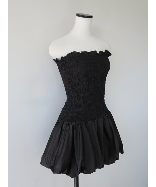 celon(セロン)の「volume flare mini dress(ワンピース・レディース・ブラック・FREE)」の8枚目の写真