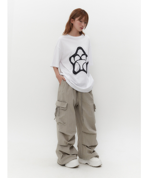 TUOMIO（トゥオミオ）の「STAR GRAPHIC OVERSIZED T-SHIRT [WHITE]（Tシャツ/カットソー・レディース・その他・1/2）」の6枚目の写真