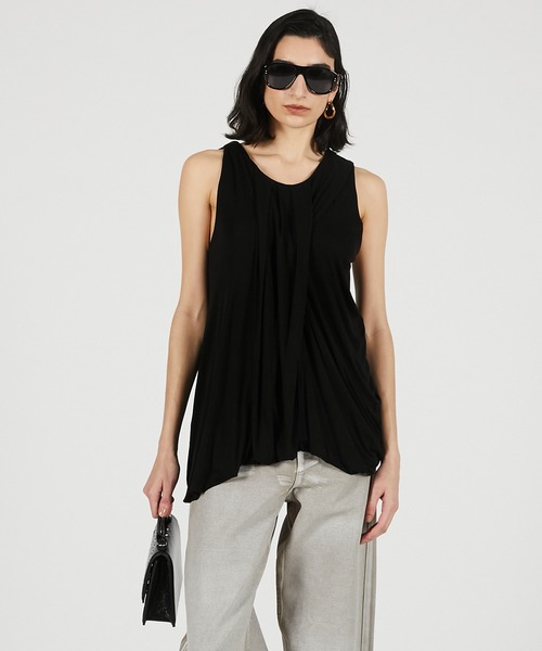 PRANK PROJECT(プランクプロジェクト)の「【2026Summer Pre-Order】ツイストショルダードレープトップ / Twist Shoulder Drape Top(Tシャツ/カットソー・レディース・ホワイト/グレー/ブラック・FREE)」の2枚目の写真
