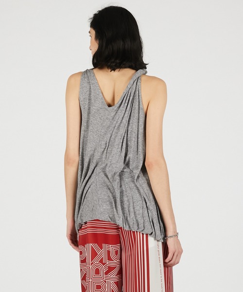 PRANK PROJECT(プランクプロジェクト)の「【2026Summer Pre-Order】ツイストショルダードレープトップ / Twist Shoulder Drape Top(Tシャツ/カットソー・レディース・ホワイト/グレー/ブラック・FREE)」の15枚目の写真
