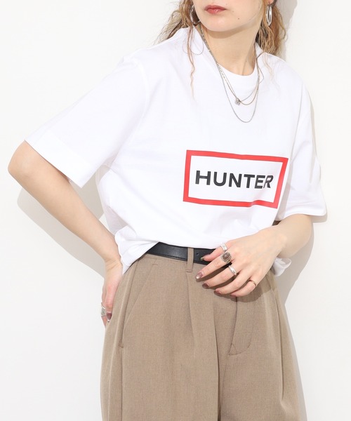 HUNTER(ハンター)の「HUNTER ユニセックス ハンター ロゴ Tシャツ 半袖(Tシャツ/カットソー・レディース・ホワイト/ブラック・M/S/L)」の3枚目の写真