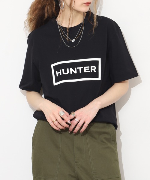 HUNTER(ハンター)の「HUNTER ユニセックス ハンター ロゴ Tシャツ 半袖(Tシャツ/カットソー・レディース・ホワイト/ブラック・M/S/L)」の19枚目の写真