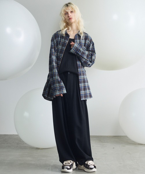 MAISON SPECIAL(メゾンスペシャル)の「《UNISEX》Dryamundsen Prime-Wide Three-tuck Balloon Pants/ドライアムンゼンプライムワイド3タックバルーンパンツ【MAISON SPECIAL/メゾンスペシャル】■セットアップ対応■(その他パンツ・メンズ・チャコールグレー/ブラック/アイボリー・2/1/0)」の16枚目の写真