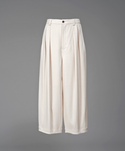 MAISON SPECIAL(メゾンスペシャル)の「《UNISEX》Dryamundsen Prime-Wide Three-tuck Balloon Pants/ドライアムンゼンプライムワイド3タックバルーンパンツ【MAISON SPECIAL/メゾンスペシャル】■セットアップ対応■(その他パンツ・メンズ・チャコールグレー/ブラック/アイボリー・2/1/0)」の7枚目の写真