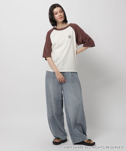 WIGGLE WIGGLE(ウィグルウィグル)の「【wiggle wiggle(ウィグルウィグル)】コラボ ラグランTシャツ(Tシャツ/カットソー・レディース・ベージュ/ネイビー/アイボリー・MEDIUM/LARGE)」の8枚目の写真