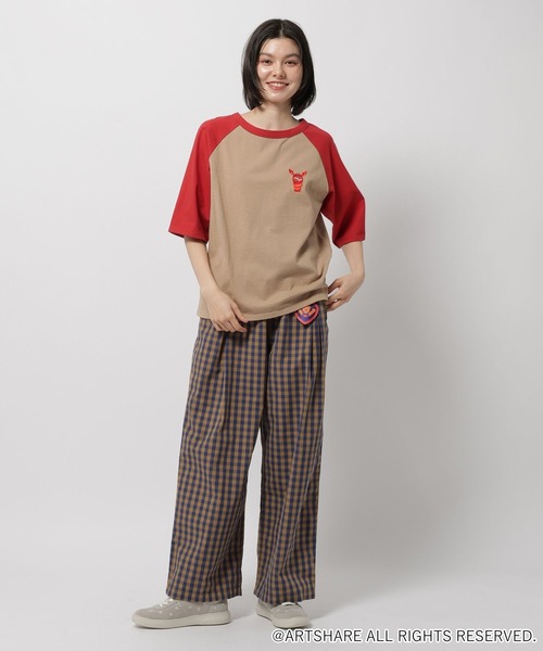 WIGGLE WIGGLE(ウィグルウィグル)の「【wiggle wiggle(ウィグルウィグル)】コラボ ラグランTシャツ(Tシャツ/カットソー・レディース・ベージュ/ネイビー/アイボリー・MEDIUM/LARGE)」の12枚目の写真