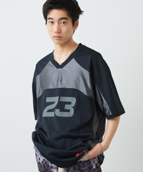 JORDAN BRAND(ジョーダンブランド)の「ジョーダン フライト メンズ ジャージー トップ / Jordan Flight Men's Jersey Top IF1913-010 Black(Tシャツ/カットソー・メンズ・ブラック・2XL/XL/M/L/S)」の8枚目の写真