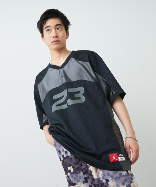 JORDAN BRAND(ジョーダンブランド)の「ジョーダン フライト メンズ ジャージー トップ / Jordan Flight Men's Jersey Top IF1913-010 Black(Tシャツ/カットソー・メンズ・ブラック・2XL/XL/M/L/S)」の2枚目の写真