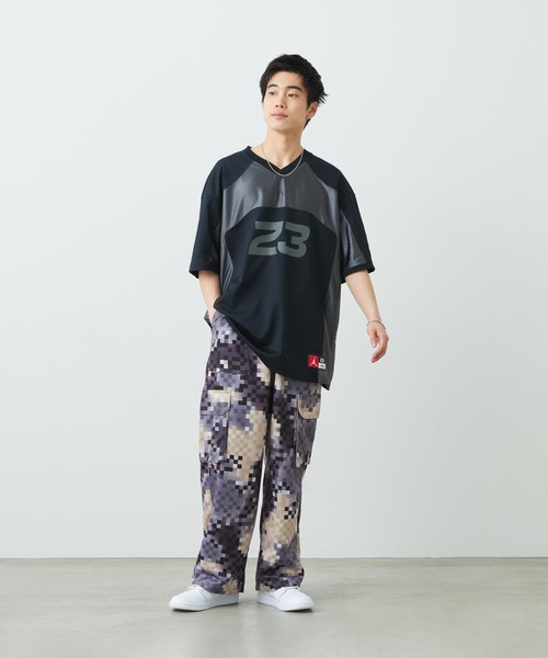 JORDAN BRAND(ジョーダンブランド)の「ジョーダン フライト メンズ ジャージー トップ / Jordan Flight Men's Jersey Top IF1913-010 Black(Tシャツ/カットソー・メンズ・ブラック・2XL/XL/M/L/S)」の4枚目の写真