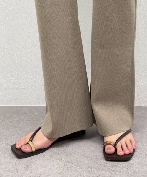LOUNGEDRESS(ラウンジドレス)の「ニットパンツ(その他パンツ・レディース・ベージュ/オフホワイト/ブラック・FREE)」の4枚目の写真
