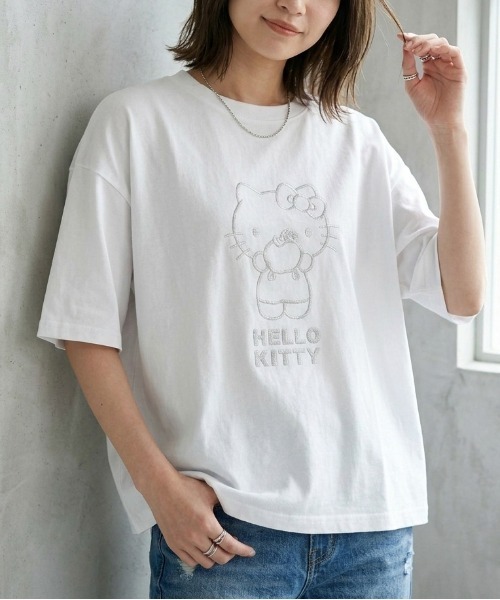 sanrio(サンリオ)の「【SANRIO/サンリオ】キャラクタープリント 半袖WIDEシルエットTシャツ(HELLO KITTY/ハローキティ)(Tシャツ/カットソー・レディース・オフホワイト/ブラック/ライトピンク/ネイビー・MEDIUM/LARGE)」の22枚目の写真