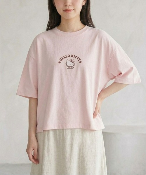 sanrio(サンリオ)の「【SANRIO/サンリオ】キャラクタープリント 半袖WIDEシルエットTシャツ(HELLO KITTY/ハローキティ)(Tシャツ/カットソー・レディース・オフホワイト/ブラック/ライトピンク/ネイビー・MEDIUM/LARGE)」の16枚目の写真