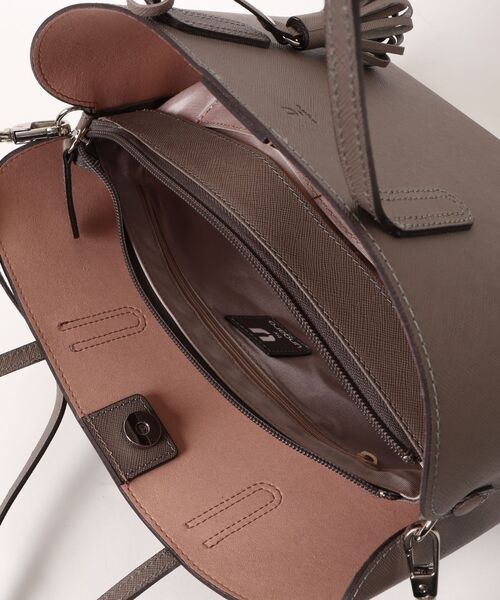 U by Ungaro(ユーバイウンガロ)の「U by ungaro(ユーバイウンガロ) メロディ 2WAYハンド(ハンドバッグ・レディース・グレー/オフホワイト/ブラック・FREE)」の8枚目の写真