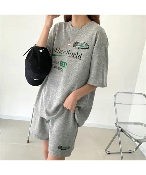 CHEER(チアー)の「RacingプリントTシャツ×ショートパンツSET(セットアップ・レディース・ライトグレー/ブラック/グレー・M)」の21枚目の写真