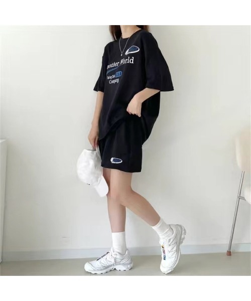 CHEER(チアー)の「RacingプリントTシャツ×ショートパンツSET(セットアップ・レディース・ライトグレー/ブラック/グレー・M)」の5枚目の写真